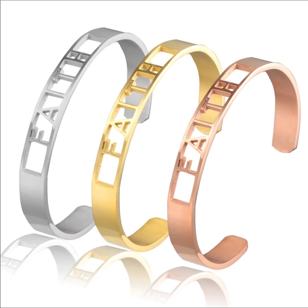 FAITH Bangle 🙏🏼 A message to help you keep going